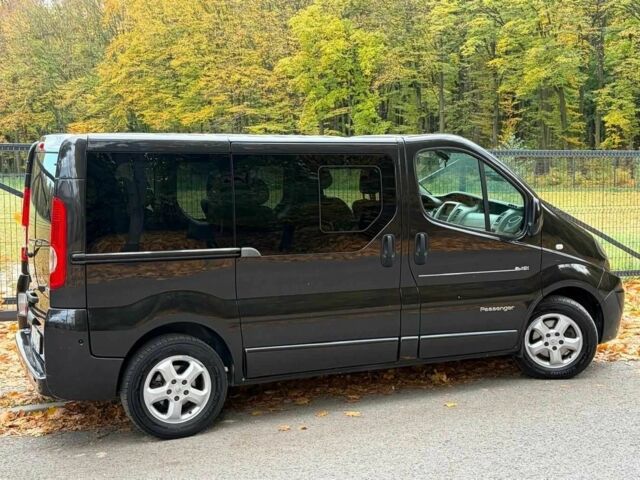 Черный Рено Трафик, объемом двигателя 2 л и пробегом 175 тыс. км за 8400 $, фото 8 на Automoto.ua