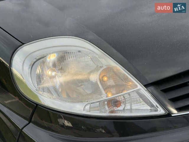 Рено Трафик 2014 в Стрые на Automoto.ua Черный Рено Трафик, объемом двигателя 2 л и пробегом 266 тыс. км за 16900 $, фото 13 на Automoto.ua