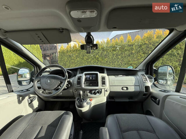 Рено Трафик 2014 в Стрые на Automoto.ua Черный Рено Трафик, объемом двигателя 2 л и пробегом 266 тыс. км за 16900 $, фото 4 на Automoto.ua