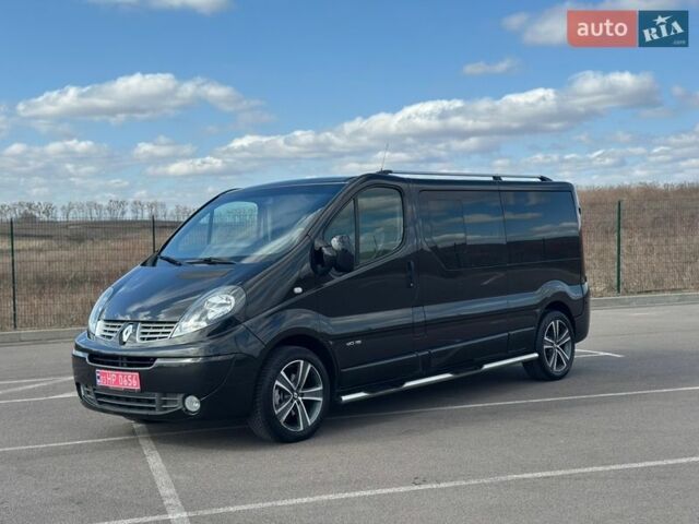 Чорний Рено Трафік, об'ємом двигуна 2 л та пробігом 237 тис. км за 17333 $, фото 3 на Automoto.ua