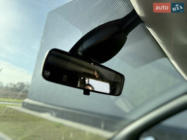 Черный Рено Трафик, объемом двигателя 2 л и пробегом 283 тыс. км за 16300 $, фото 24 на Automoto.ua