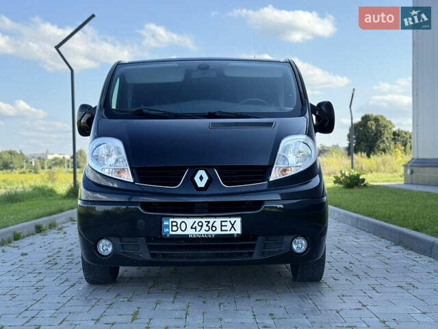 Черный Рено Трафик, объемом двигателя 2 л и пробегом 271 тыс. км за 15950 $, фото 9 на Automoto.ua