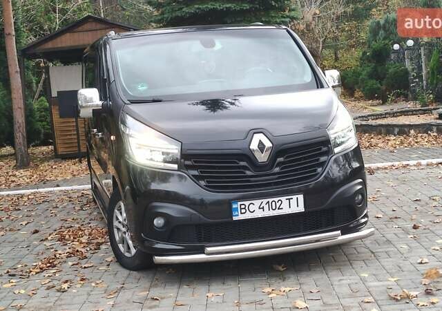 Чорний Рено Трафік, об'ємом двигуна 1.6 л та пробігом 190 тис. км за 15650 $, фото 6 на Automoto.ua