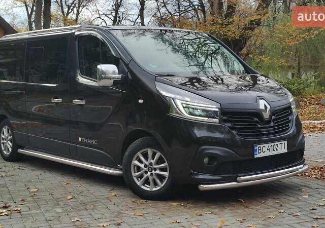 Чорний Рено Трафік, об'ємом двигуна 1.6 л та пробігом 190 тис. км за 15650 $, фото 34 на Automoto.ua