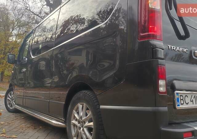 Чорний Рено Трафік, об'ємом двигуна 1.6 л та пробігом 190 тис. км за 15650 $, фото 53 на Automoto.ua