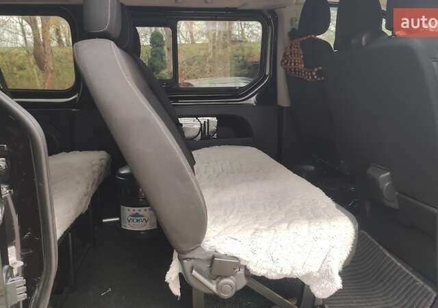 Чорний Рено Трафік, об'ємом двигуна 1.6 л та пробігом 190 тис. км за 15650 $, фото 88 на Automoto.ua