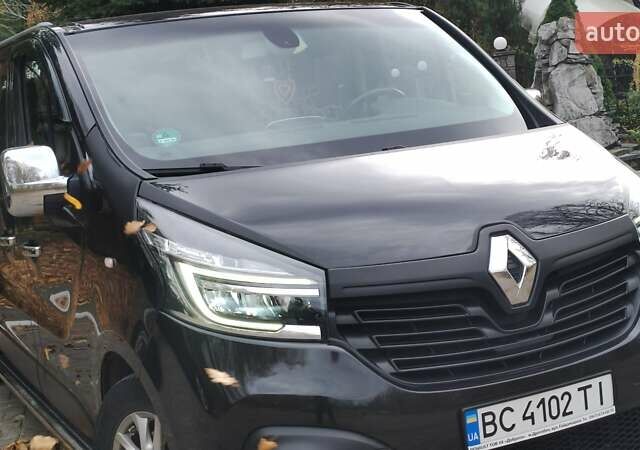 Чорний Рено Трафік, об'ємом двигуна 1.6 л та пробігом 190 тис. км за 15650 $, фото 12 на Automoto.ua