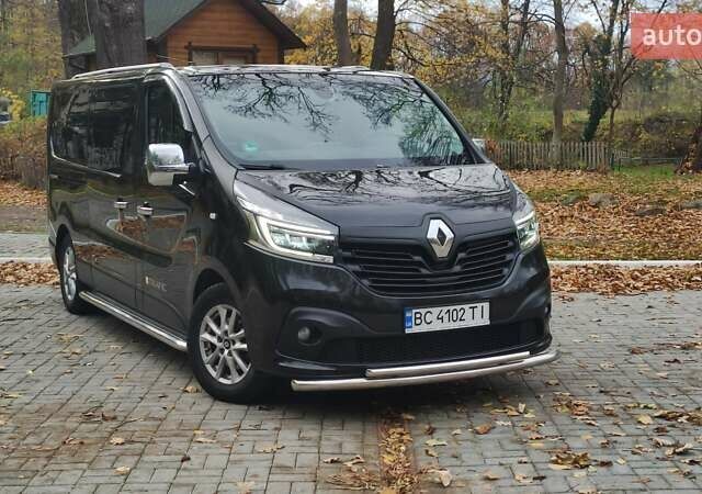 Чорний Рено Трафік, об'ємом двигуна 1.6 л та пробігом 190 тис. км за 15650 $, фото 101 на Automoto.ua