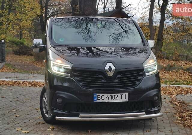 Чорний Рено Трафік, об'ємом двигуна 1.6 л та пробігом 190 тис. км за 15650 $, фото 38 на Automoto.ua