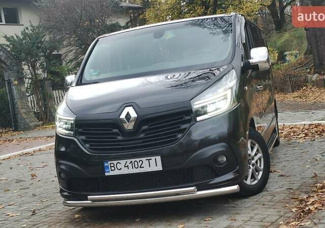 Чорний Рено Трафік, об'ємом двигуна 1.6 л та пробігом 190 тис. км за 15650 $, фото 14 на Automoto.ua