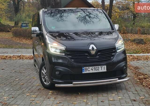 Чорний Рено Трафік, об'ємом двигуна 1.6 л та пробігом 190 тис. км за 15650 $, фото 37 на Automoto.ua