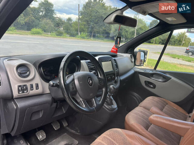 Чорний Рено Трафік, об'ємом двигуна 1.6 л та пробігом 400 тис. км за 13999 $, фото 14 на Automoto.ua