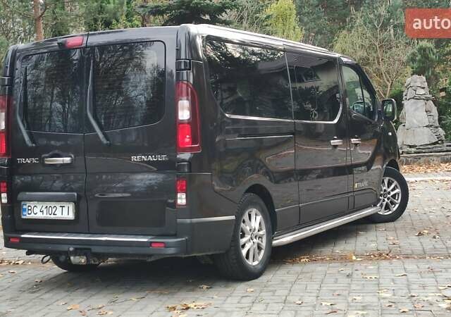 Чорний Рено Трафік, об'ємом двигуна 1.6 л та пробігом 190 тис. км за 15650 $, фото 66 на Automoto.ua