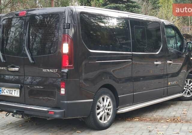 Чорний Рено Трафік, об'ємом двигуна 1.6 л та пробігом 190 тис. км за 15650 $, фото 67 на Automoto.ua