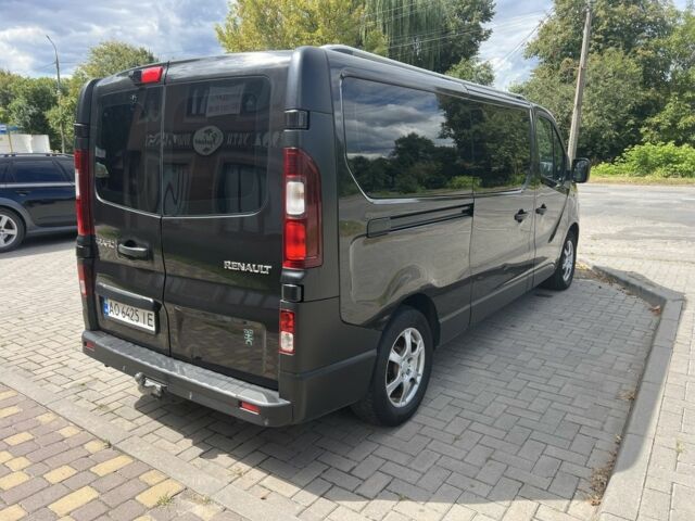 Черный Рено Трафик, объемом двигателя 1.6 л и пробегом 230 тыс. км за 14999 $, фото 5 на Automoto.ua