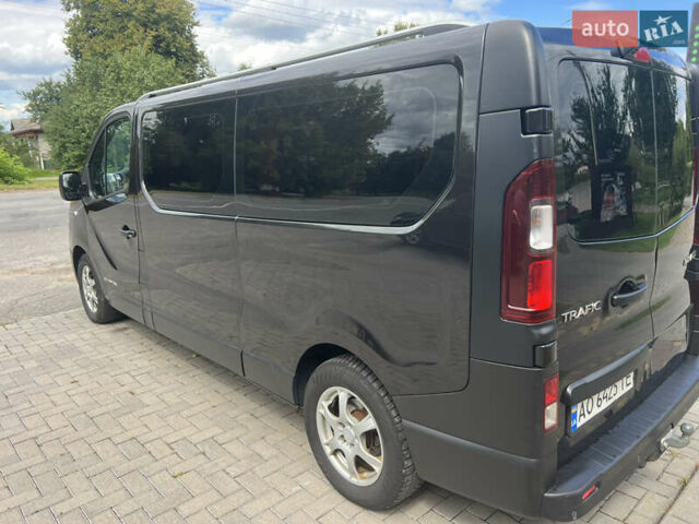 Чорний Рено Трафік, об'ємом двигуна 1.6 л та пробігом 400 тис. км за 13999 $, фото 12 на Automoto.ua
