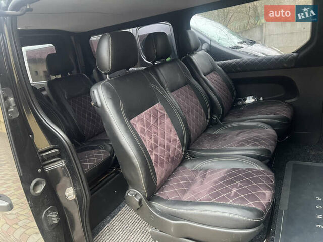 Чорний Рено Трафік, об'ємом двигуна 1.6 л та пробігом 231 тис. км за 15200 $, фото 9 на Automoto.ua