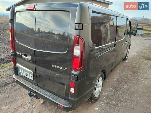 Чорний Рено Трафік, об'ємом двигуна 1.6 л та пробігом 350 тис. км за 17000 $, фото 4 на Automoto.ua
