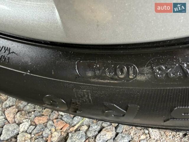 Черный Рено Трафик, объемом двигателя 1.6 л и пробегом 219 тыс. км за 19500 $, фото 20 на Automoto.ua