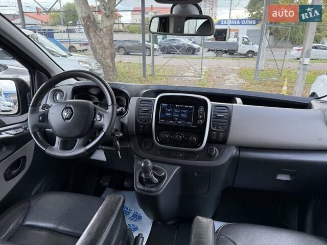 Черный Рено Трафик, объемом двигателя 1.6 л и пробегом 219 тыс. км за 19500 $, фото 56 на Automoto.ua