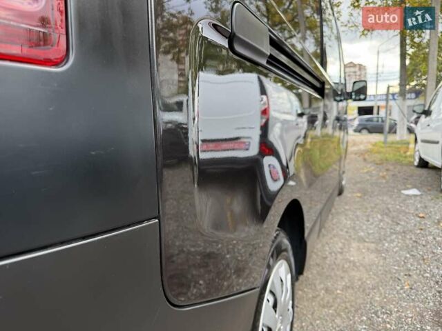 Черный Рено Трафик, объемом двигателя 1.6 л и пробегом 219 тыс. км за 19500 $, фото 73 на Automoto.ua