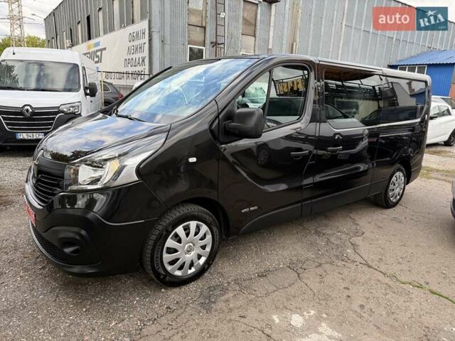 Черный Рено Трафик, объемом двигателя 1.6 л и пробегом 219 тыс. км за 19500 $, фото 6 на Automoto.ua