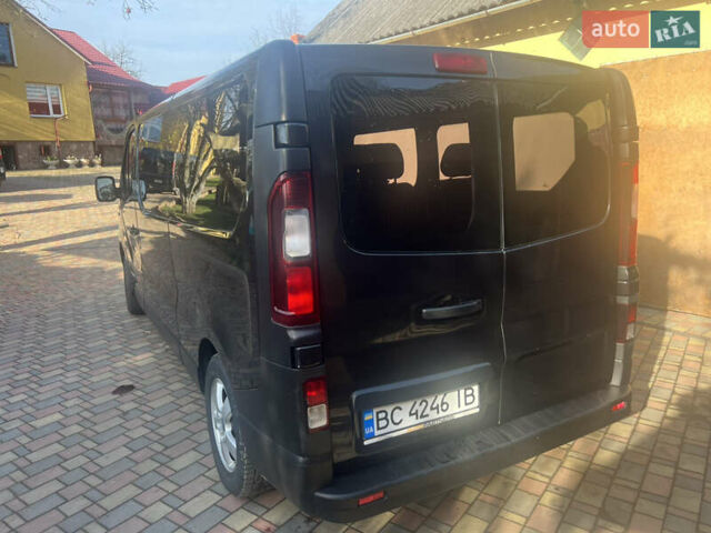 Чорний Рено Трафік, об'ємом двигуна 1.6 л та пробігом 231 тис. км за 15200 $, фото 4 на Automoto.ua