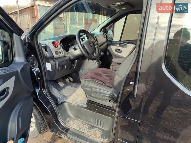 Чорний Рено Трафік, об'ємом двигуна 1.6 л та пробігом 350 тис. км за 17000 $, фото 11 на Automoto.ua