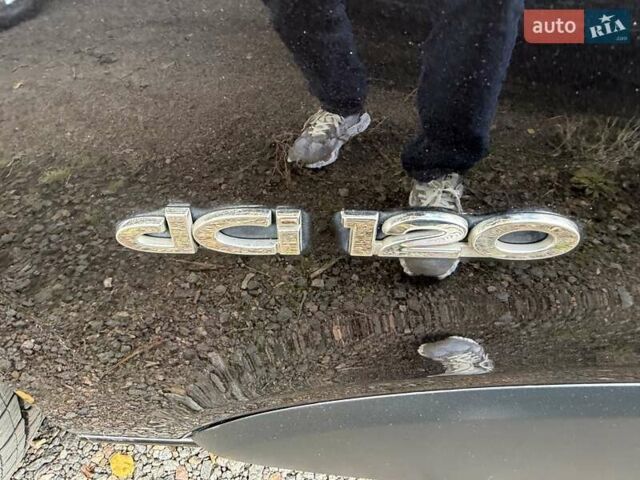 Черный Рено Трафик, объемом двигателя 1.6 л и пробегом 219 тыс. км за 19500 $, фото 13 на Automoto.ua