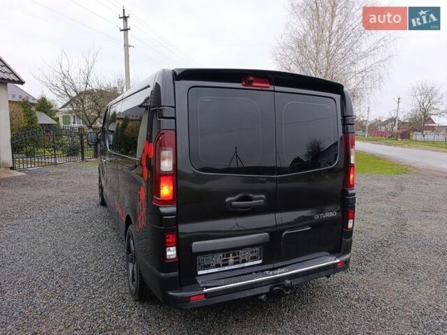 Черный Рено Трафик, объемом двигателя 1.6 л и пробегом 214 тыс. км за 15800 $, фото 8 на Automoto.ua