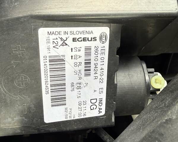 Черный Рено Трафик, объемом двигателя 1.6 л и пробегом 219 тыс. км за 19500 $, фото 64 на Automoto.ua