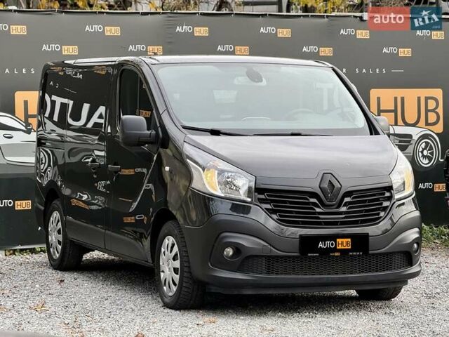 Черный Рено Трафик, объемом двигателя 1.6 л и пробегом 212 тыс. км за 13800 $, фото 1 на Automoto.ua