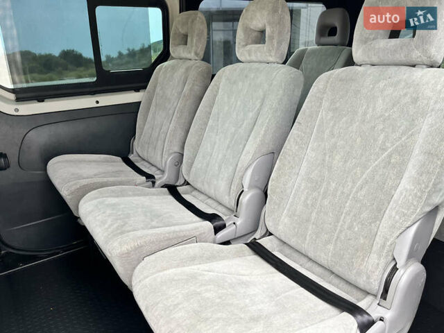 Черный Рено Трафик, объемом двигателя 1.6 л и пробегом 280 тыс. км за 13800 $, фото 20 на Automoto.ua