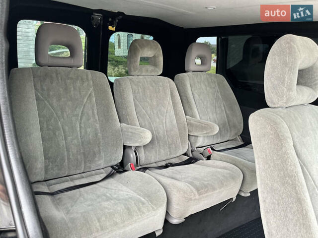 Черный Рено Трафик, объемом двигателя 1.6 л и пробегом 280 тыс. км за 13800 $, фото 9 на Automoto.ua