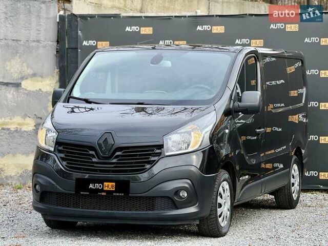 Черный Рено Трафик, объемом двигателя 1.6 л и пробегом 212 тыс. км за 13800 $, фото 3 на Automoto.ua
