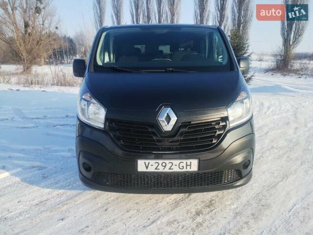 Чорний Рено Трафік, об'ємом двигуна 1.6 л та пробігом 223 тис. км за 16900 $, фото 11 на Automoto.ua