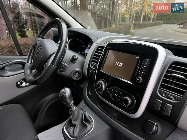 Черный Рено Трафик, объемом двигателя 1.6 л и пробегом 265 тыс. км за 19700 $, фото 41 на Automoto.ua