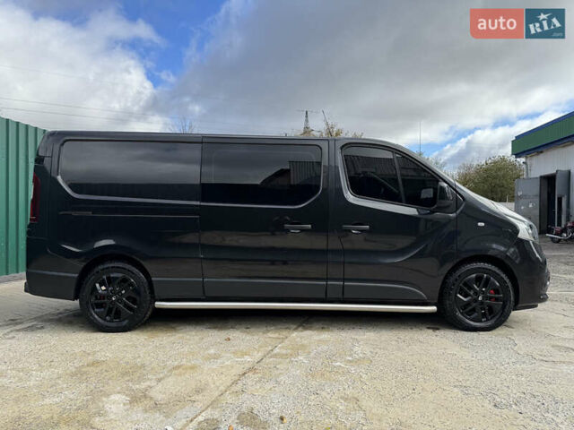 Черный Рено Трафик, объемом двигателя 1.6 л и пробегом 210 тыс. км за 19800 $, фото 8 на Automoto.ua