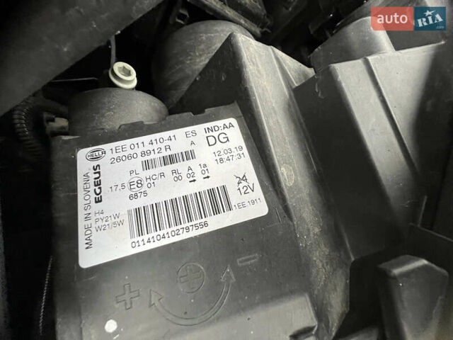 Черный Рено Трафик, объемом двигателя 1.6 л и пробегом 265 тыс. км за 19700 $, фото 97 на Automoto.ua