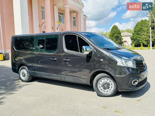 Черный Рено Трафик, объемом двигателя 1.6 л и пробегом 87 тыс. км за 20500 $, фото 3 на Automoto.ua
