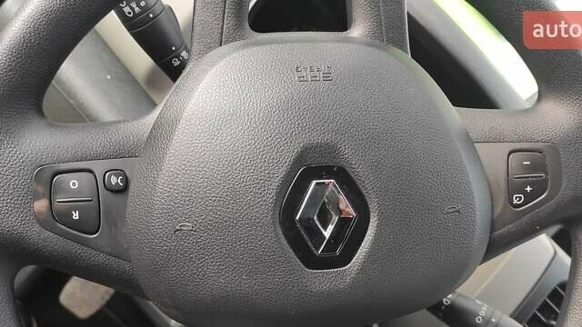 Чорний Рено Трафік, об'ємом двигуна 1.6 л та пробігом 227 тис. км за 18800 $, фото 30 на Automoto.ua