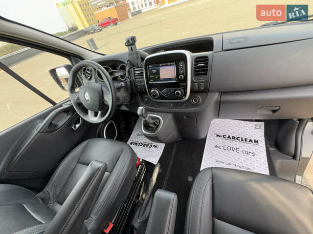 Черный Рено Трафик, объемом двигателя 2 л и пробегом 203 тыс. км за 35700 $, фото 28 на Automoto.ua