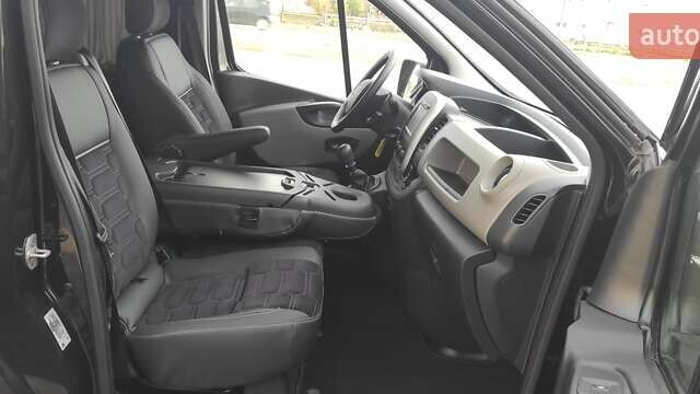 Чорний Рено Трафік, об'ємом двигуна 1.6 л та пробігом 227 тис. км за 18800 $, фото 25 на Automoto.ua