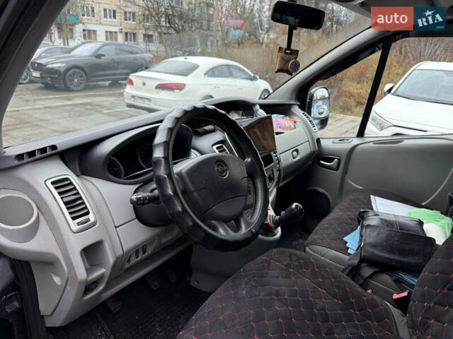 Черный Рено Трафик, объемом двигателя 2 л и пробегом 340 тыс. км за 15500 $, фото 10 на Automoto.ua