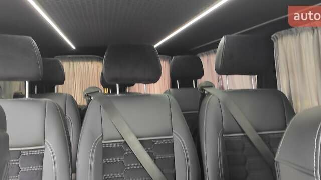 Чорний Рено Трафік, об'ємом двигуна 1.6 л та пробігом 227 тис. км за 18800 $, фото 22 на Automoto.ua