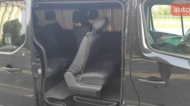 Чорний Рено Трафік, об'ємом двигуна 1.6 л та пробігом 227 тис. км за 18800 $, фото 20 на Automoto.ua