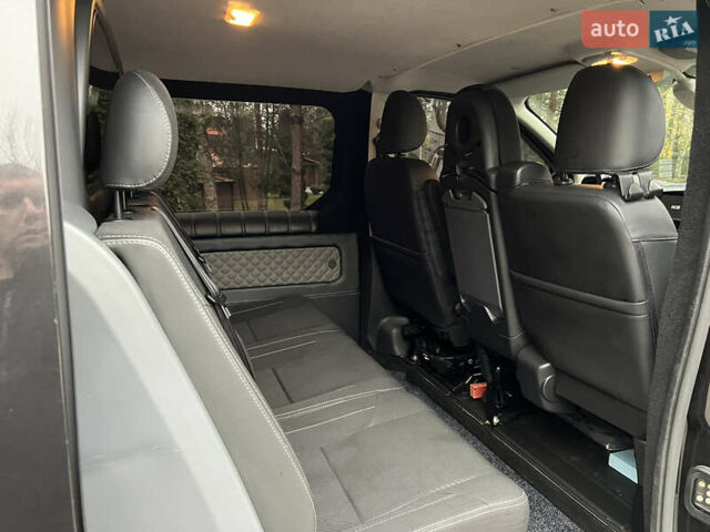 Черный Рено Трафик, объемом двигателя 1.6 л и пробегом 265 тыс. км за 19700 $, фото 40 на Automoto.ua