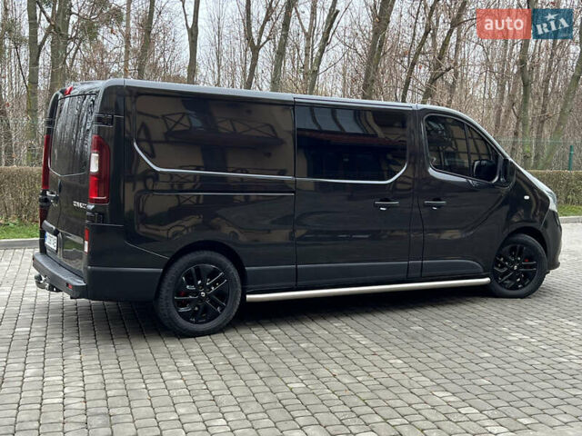 Черный Рено Трафик, объемом двигателя 1.6 л и пробегом 265 тыс. км за 19700 $, фото 74 на Automoto.ua