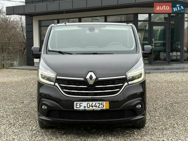 Чорний Рено Трафік, об'ємом двигуна 2 л та пробігом 250 тис. км за 29900 $, фото 69 на Automoto.ua