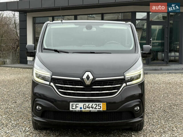 Чорний Рено Трафік, об'ємом двигуна 2 л та пробігом 250 тис. км за 29900 $, фото 70 на Automoto.ua
